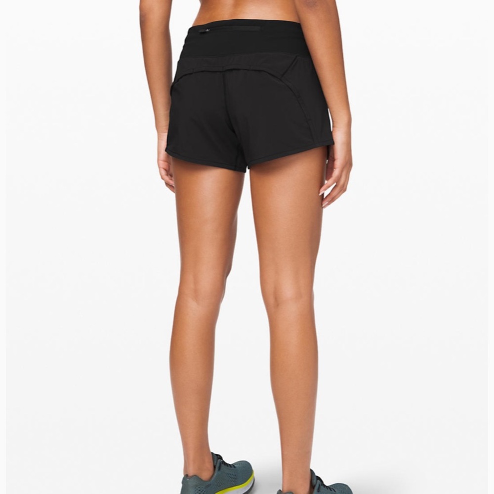 black lululemon shorts